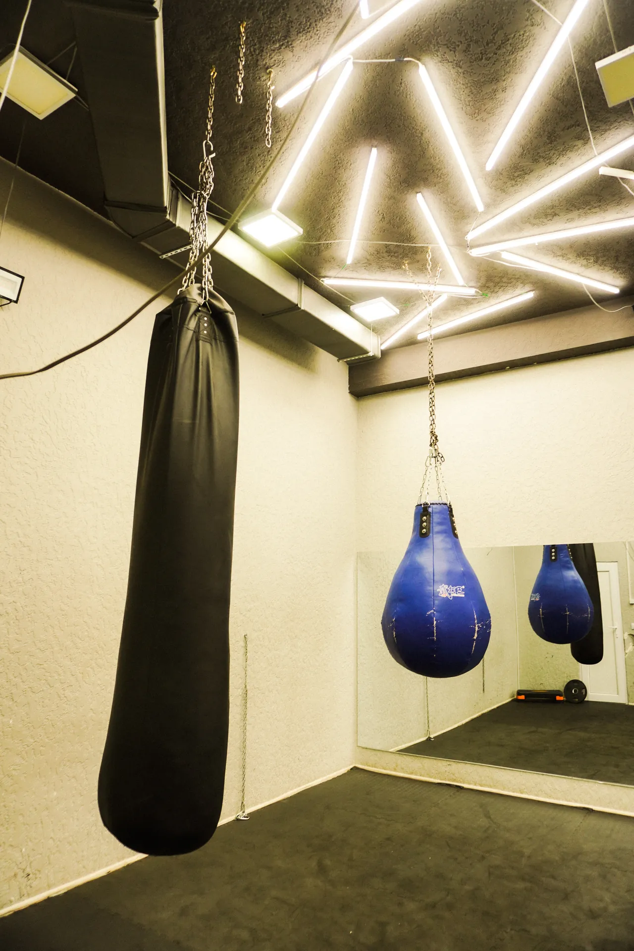 Boxing equipment at Temka